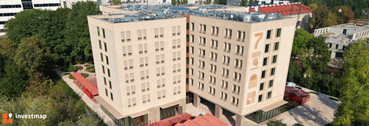 Zdjęcie Dom studenta UW "Sulimy" fot. Orzech 