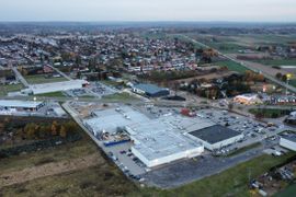 Smart Park Krasnystaw – powstaje nowy obiekt w sercu handlowym miasta [ZDJĘCIA]