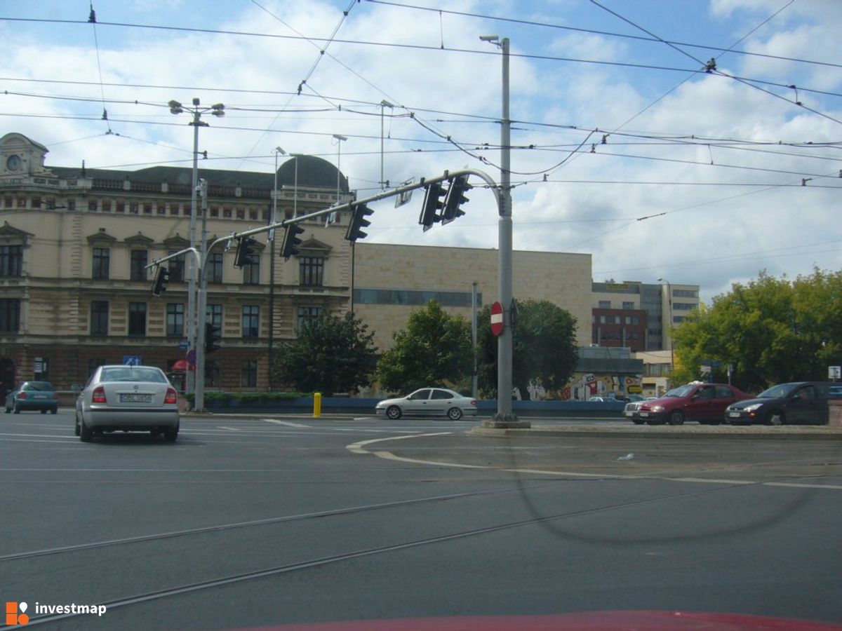 Zdjęcie [Wrocław] Budowa sali koncertowej (budynek E) i remont sal dydaktycznych (budynek D) (Akademia Muzyczna) fot. Orzech 