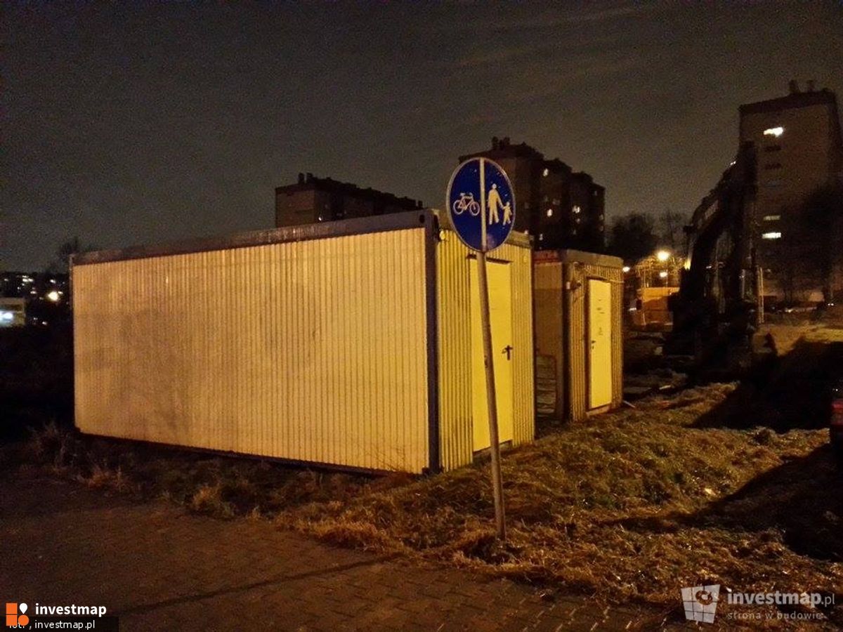 Zdjęcie [Kraków] Budynek mieszkalny wielorodzinny z lokalami usługowymi, ul. Broniewskiego 