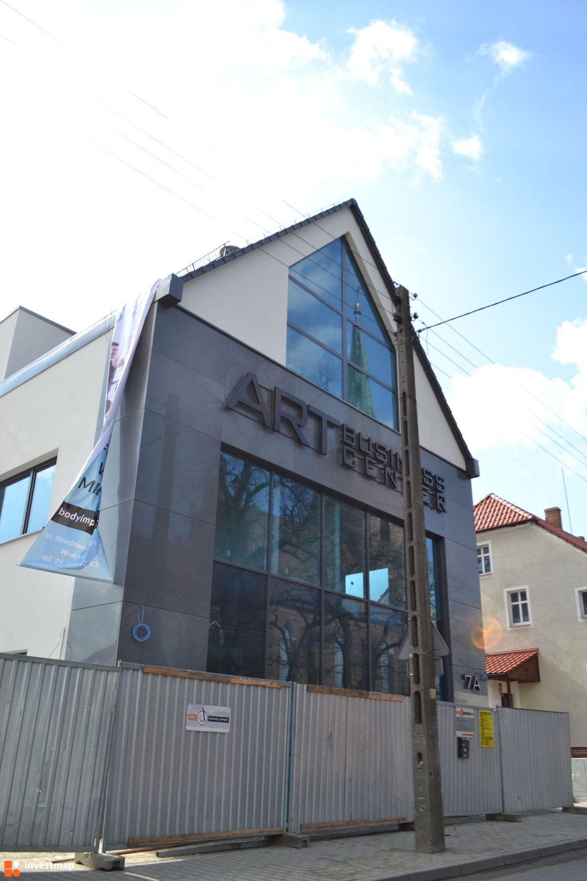 Zdjęcie [Wrocław] Biurowiec "Art Business Center" fot. Jan Augustynowski