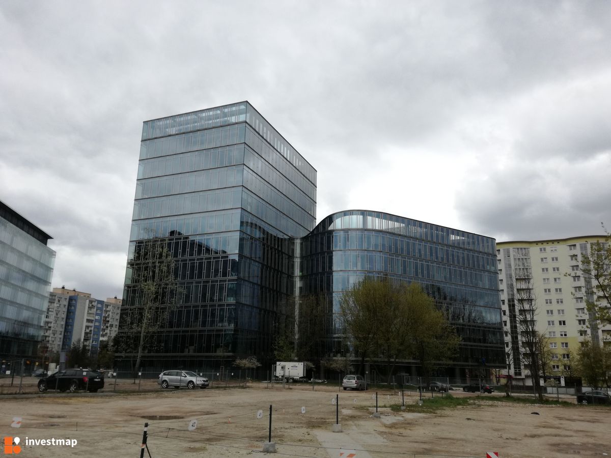 Zdjęcie Ambassador Office Building fot. Jan Augustynowski