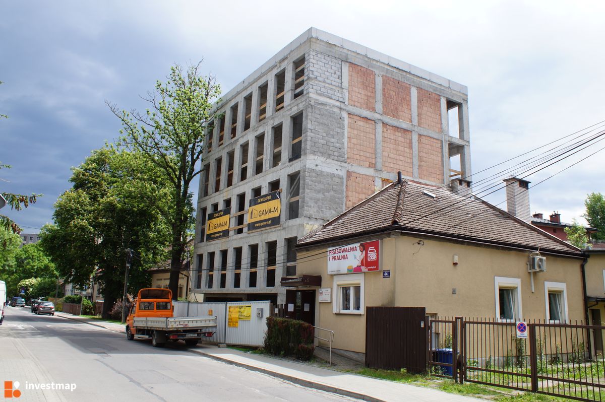 Zdjęcie [Kraków] Budynek Biurowy, ul. Twardowskiego 42 fot. Damian Daraż 