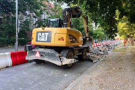 Asfalt zamiast kostki brukowej. Ruszyła przebudowa Powstańców Śląskich
