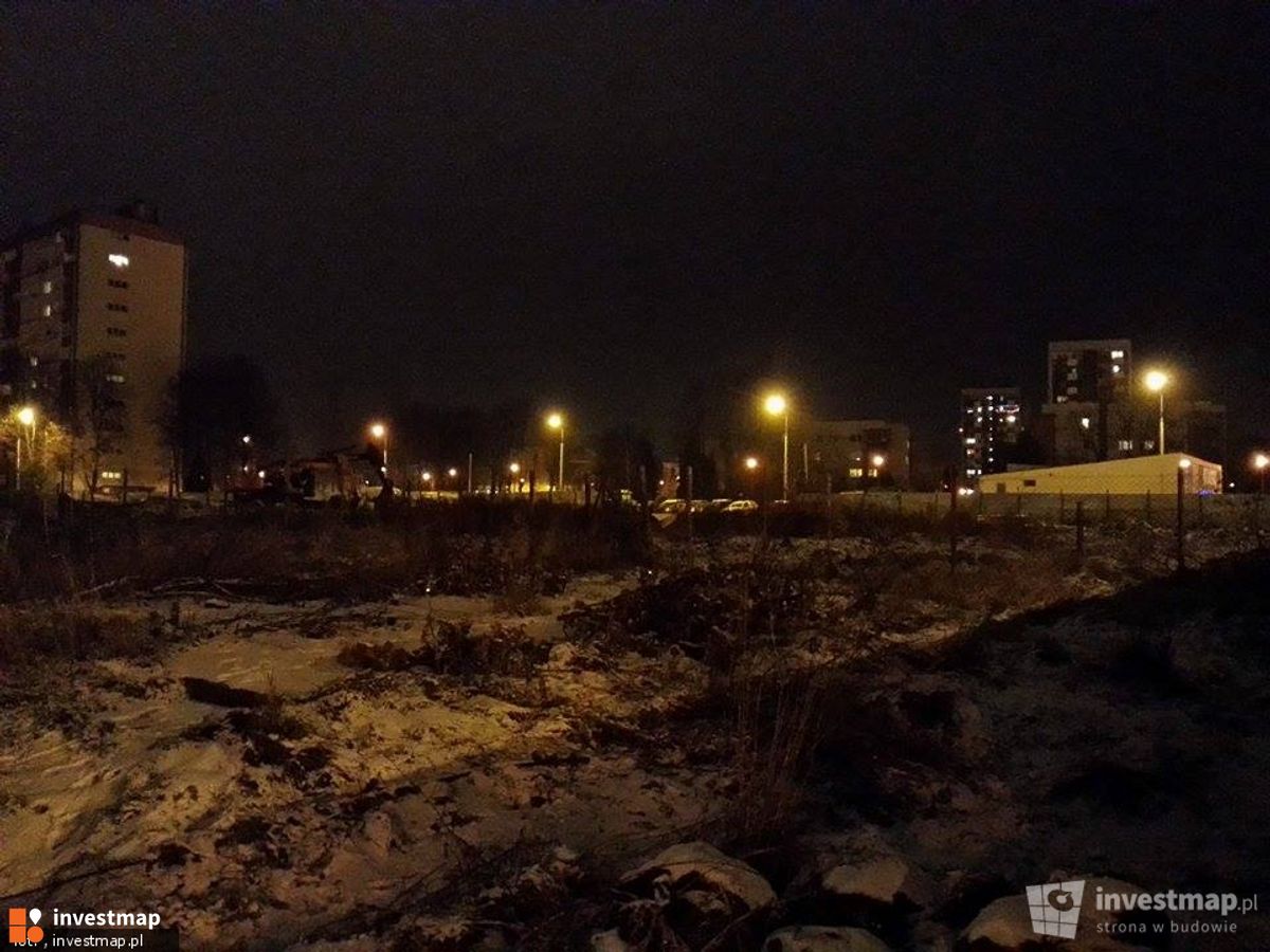 Zdjęcie [Kraków] Budynek mieszkalny wielorodzinny z lokalami usługowymi, ul. Broniewskiego 