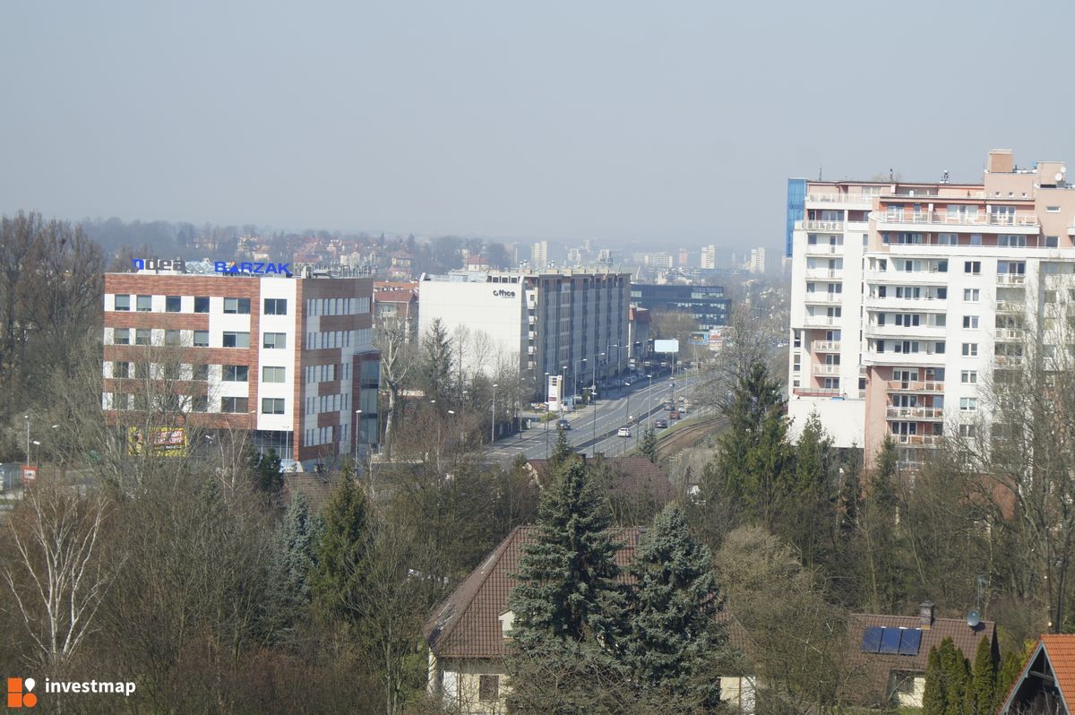 Zdjęcie Biurowiec, ul. Kapelanka fot. Damian Daraż 