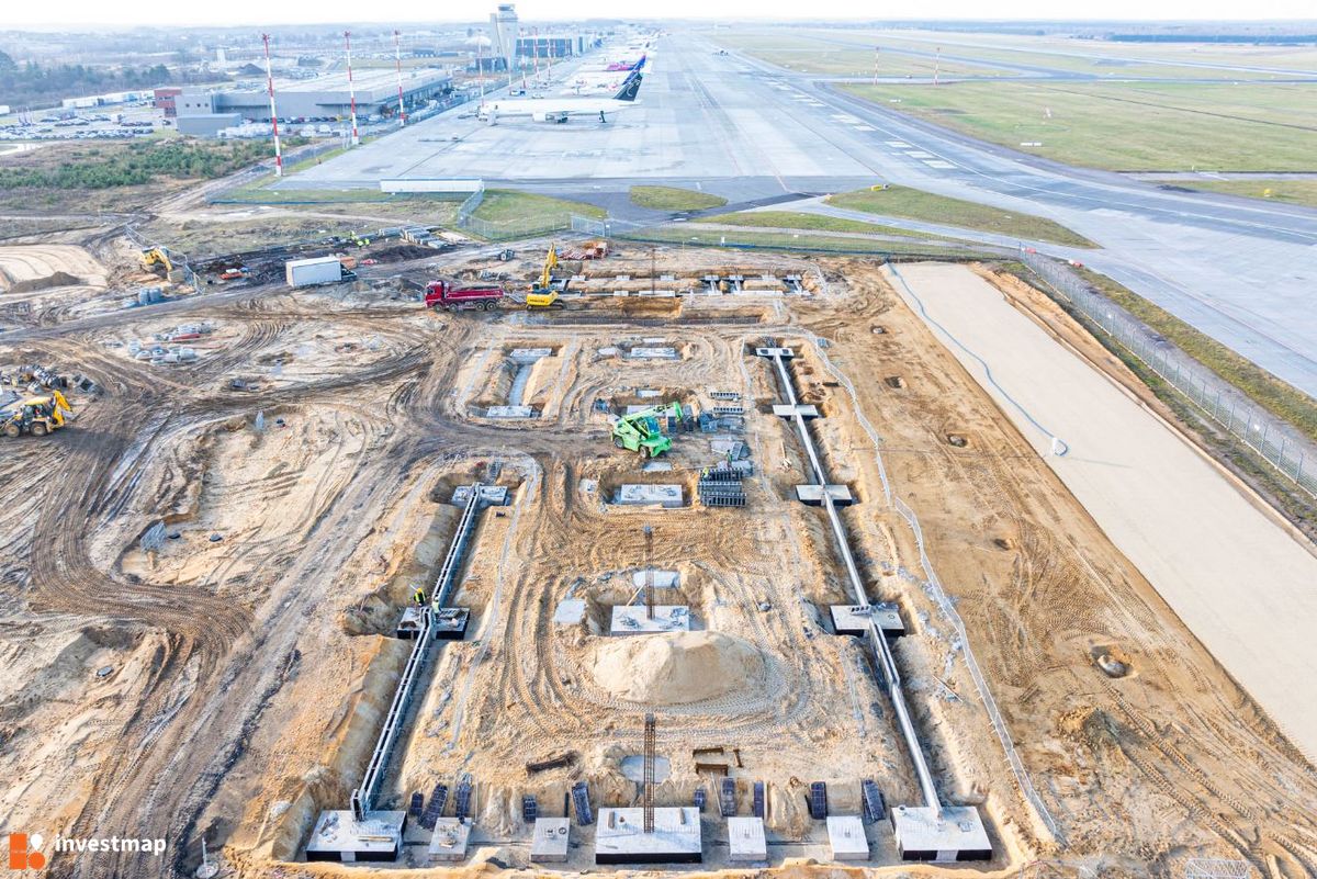 Zdjęcie [Pyrzowice] Port lotniczy w Katowice-Pyrzowice - inwestycje i nowe połączenia lotnicze fot. Orzech 