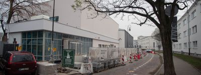 Kultowe warszawskie kino Tęcza przechodzi wielką metamorfozę [ZDJĘCIA+WIZUALIZACJE]