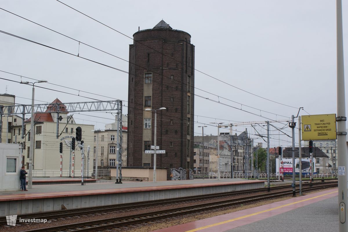 Zdjęcie [Katowice] Wieża Ciśnień, ul. Dworcowa fot. Damian Daraż 