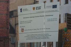 [Wrocław] Lokalne Centrum Rozwoju Zawodowego, ul. Dubois 33-35