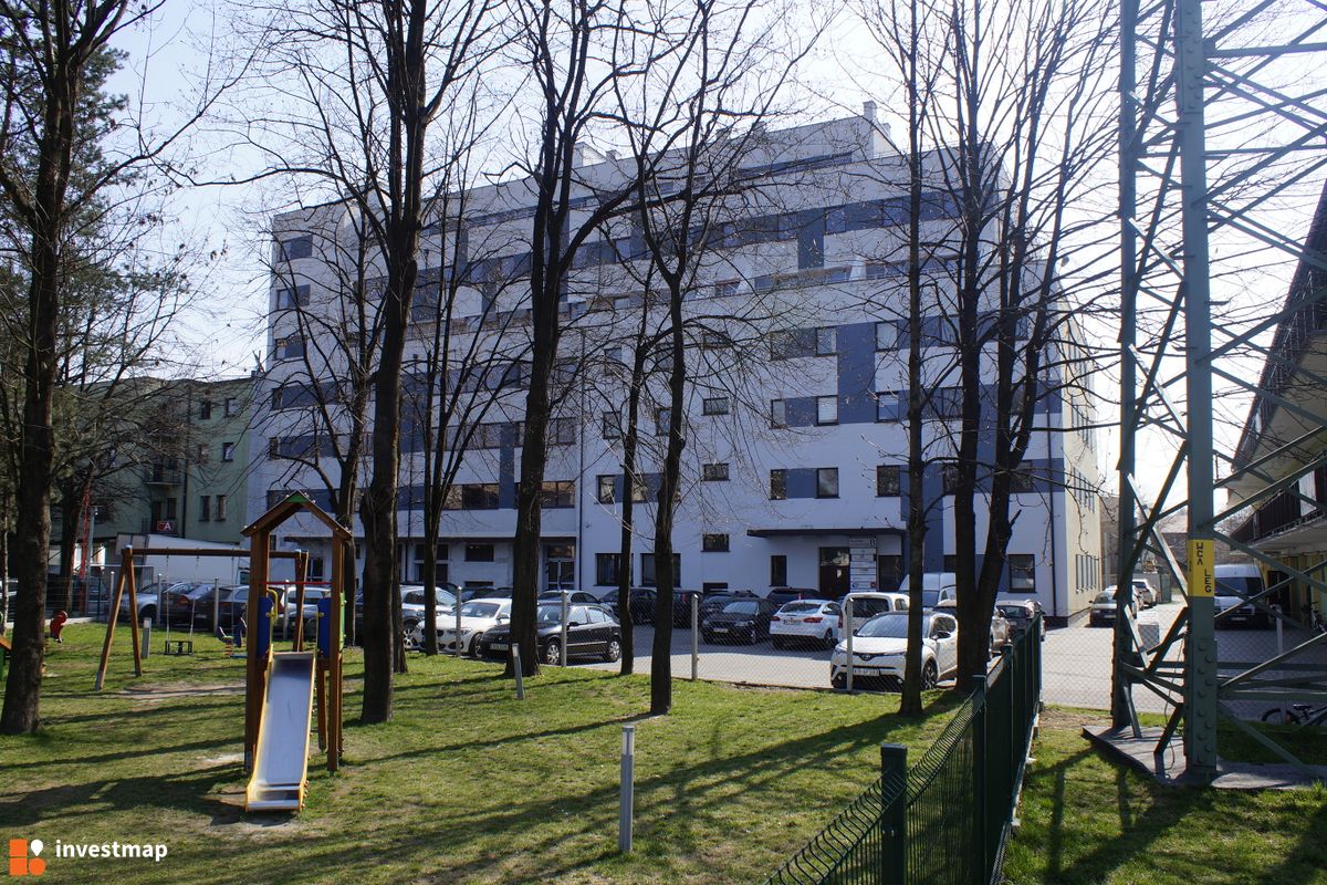 Zdjęcie Biurowiec, ul. Ostatnia fot. Damian Daraż 