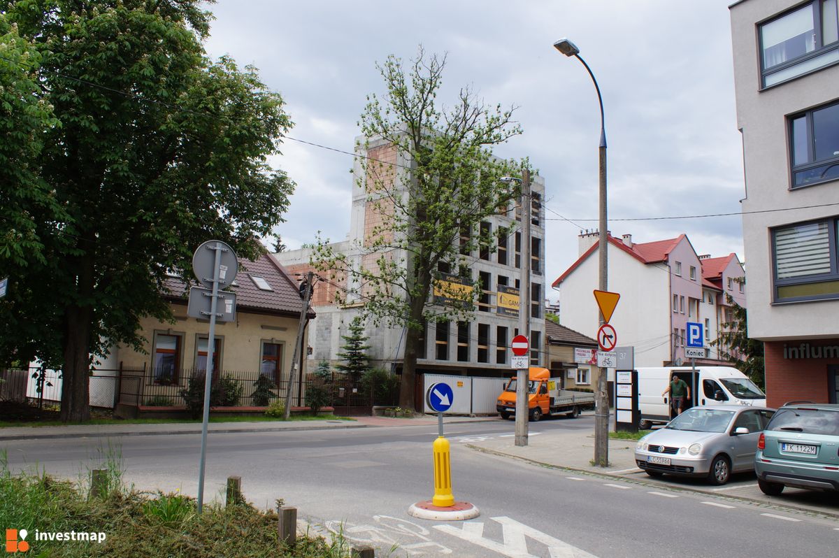 Zdjęcie [Kraków] Budynek Biurowy, ul. Twardowskiego 42 fot. Damian Daraż 