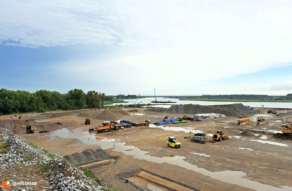 Zdjęcie Terminal Instalacyjny morskich farm wiatrowych fot. Orzech 