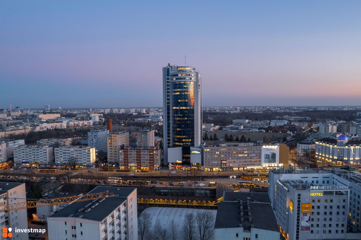 Zdjęcie Atlas Tower fot. Jakub Zazula 