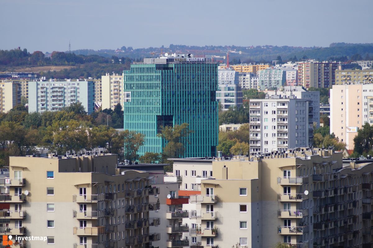 Zdjęcie Pilot Tower fot. Damian Daraż 