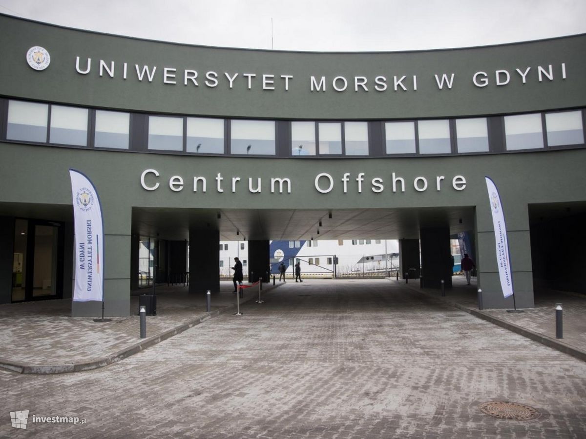 Zdjęcie Centrum Offshore Uniwersytetu Morskiego w Gdyni fot. Orzech 