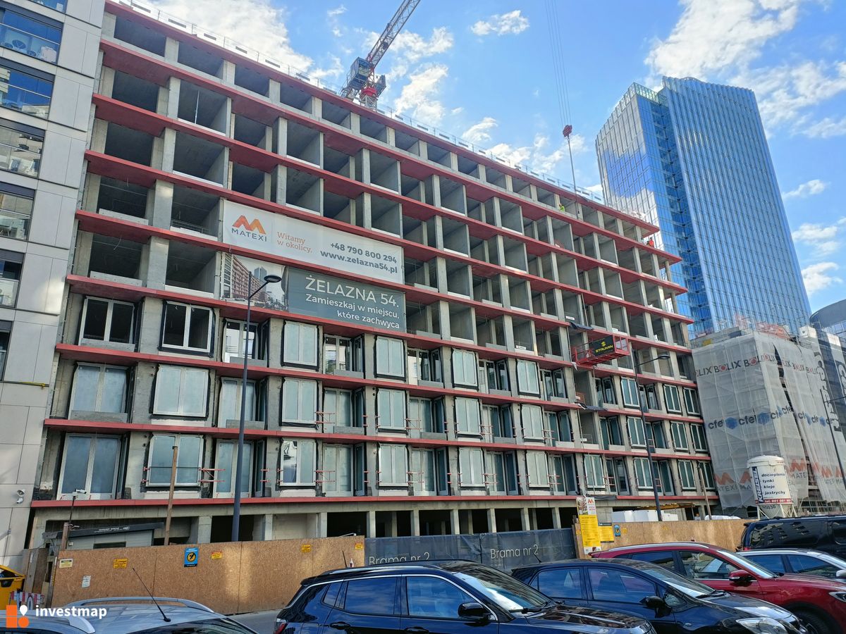Zdjęcie Żelazna 54 fot. mickam 