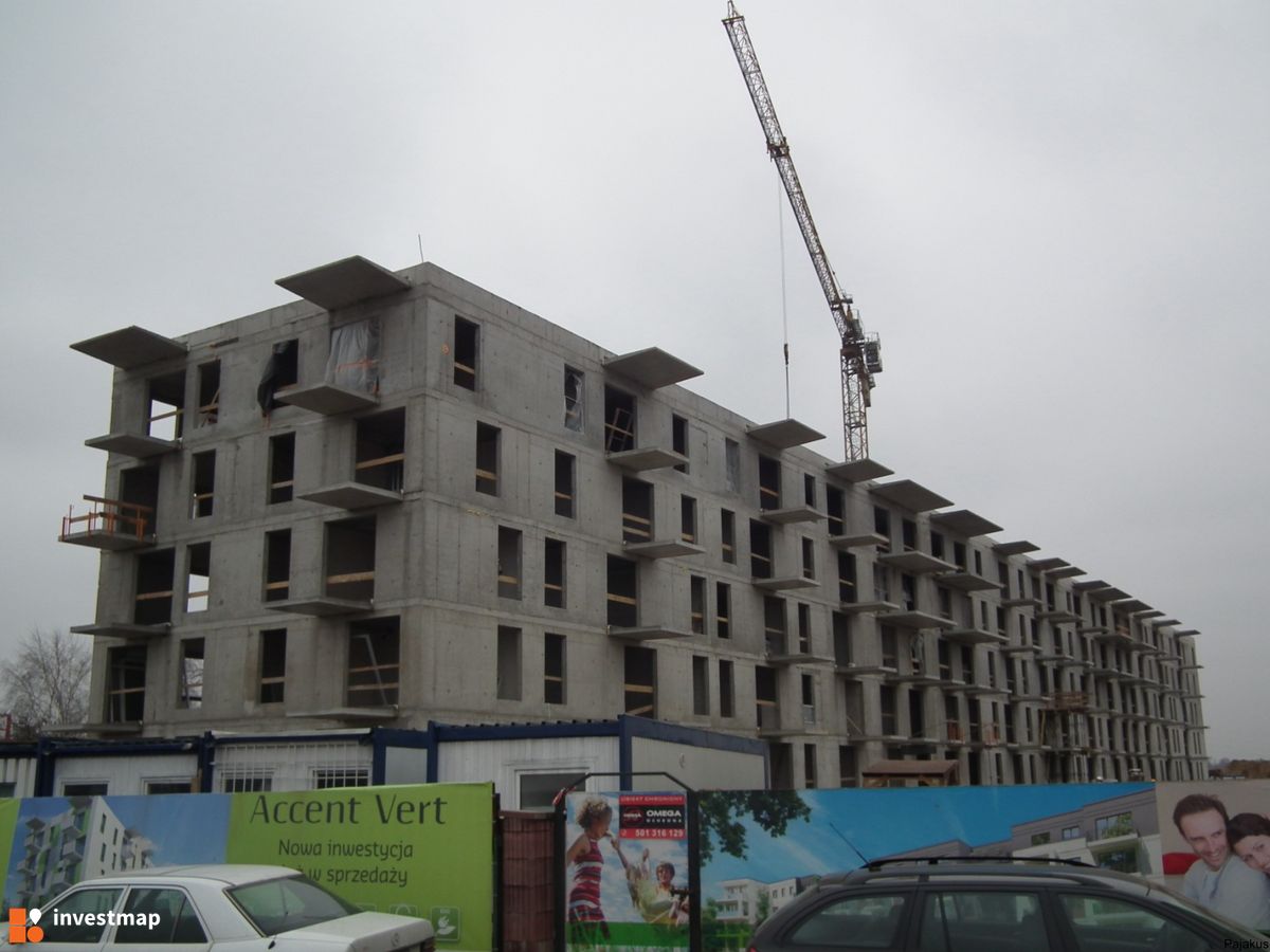Zdjęcie [Warszawa] Budynek wielorodzinny "Accent Vert" fot. Pajakus 