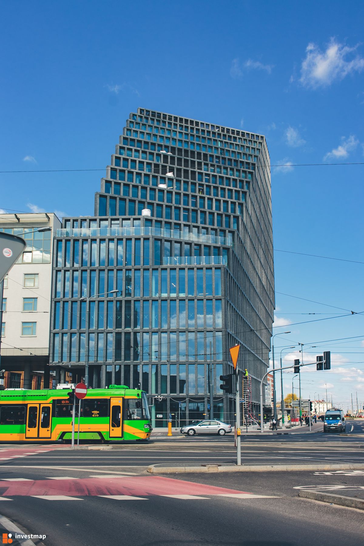 Zdjęcie [Poznań] Biurowiec "Bałtyk" 