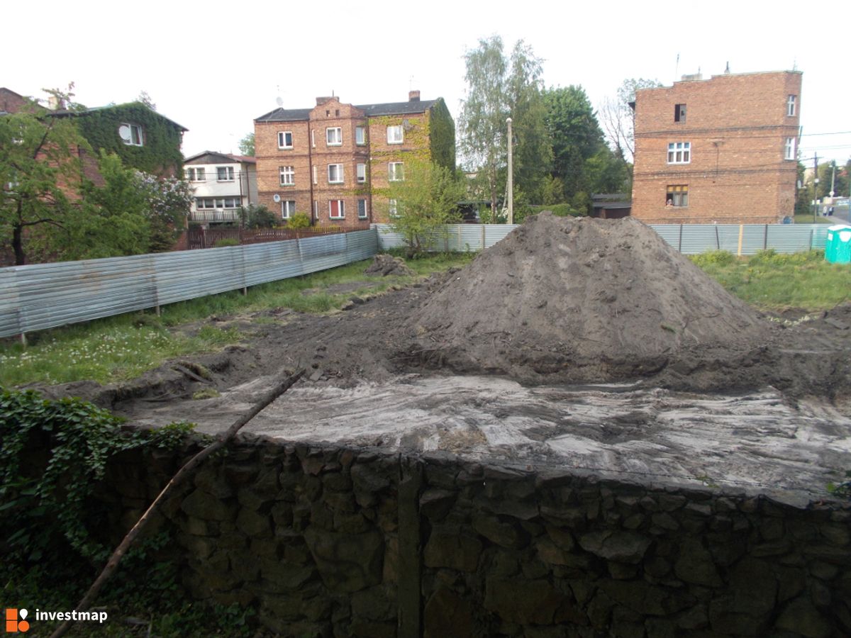 Zdjęcie [Katowice] Budynek wielorodzinny ul. Sobocińskiego fot. naitog 