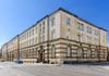 Firma Orange Polska wystawiła na sprzedaż zabytkowy budynek dawnej Poczty Paczkowej i Telegrafu na Starym Mieście [ZDJĘCIA]
