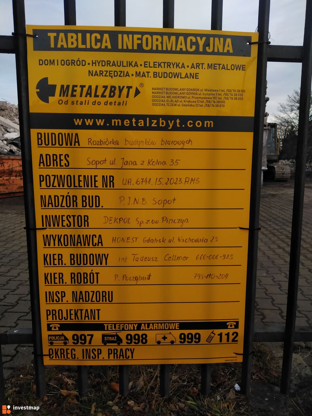 Zdjęcie Rozbiórka budynków biurowych, ul. Jana z Kolna 35 fot. Wojciech Jenda