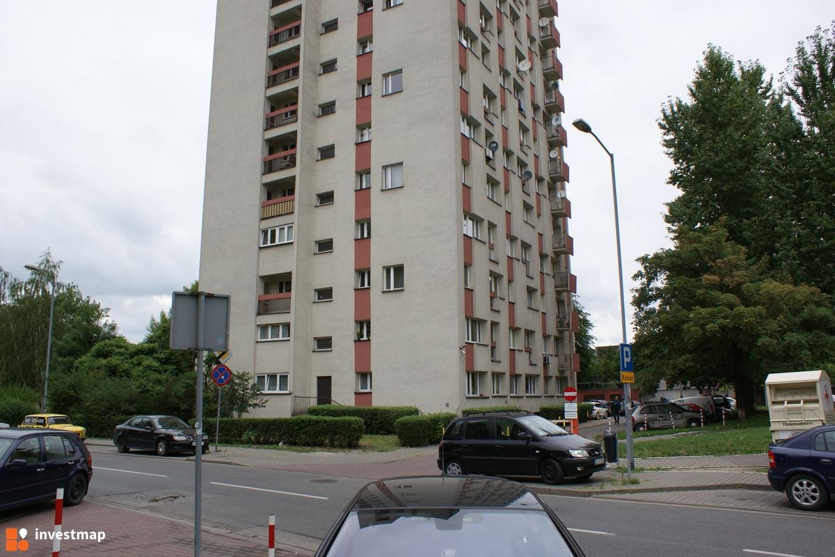Zdjęcie [Katowice] Remont Elewacji, ul. Uniwersytecka 21 fot. Damian Daraż 