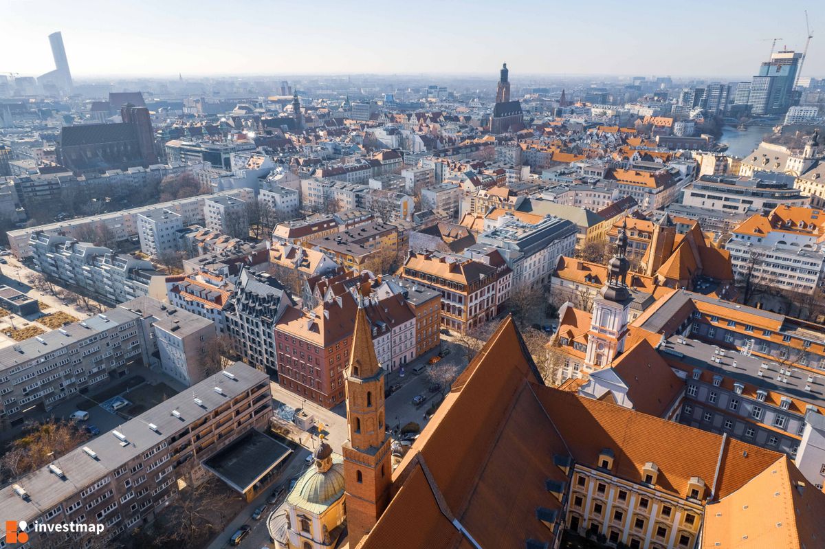 Zdjęcie [Wrocław] Hotel, pl. Nankiera 1 fot. Jakub Zazula 