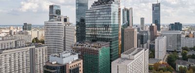 W Warszawie powstaje wielka inwestycja mixed-use Upper One ze 131,5-metrowym wieżowcem [FILMY+WIZULIZACJE]