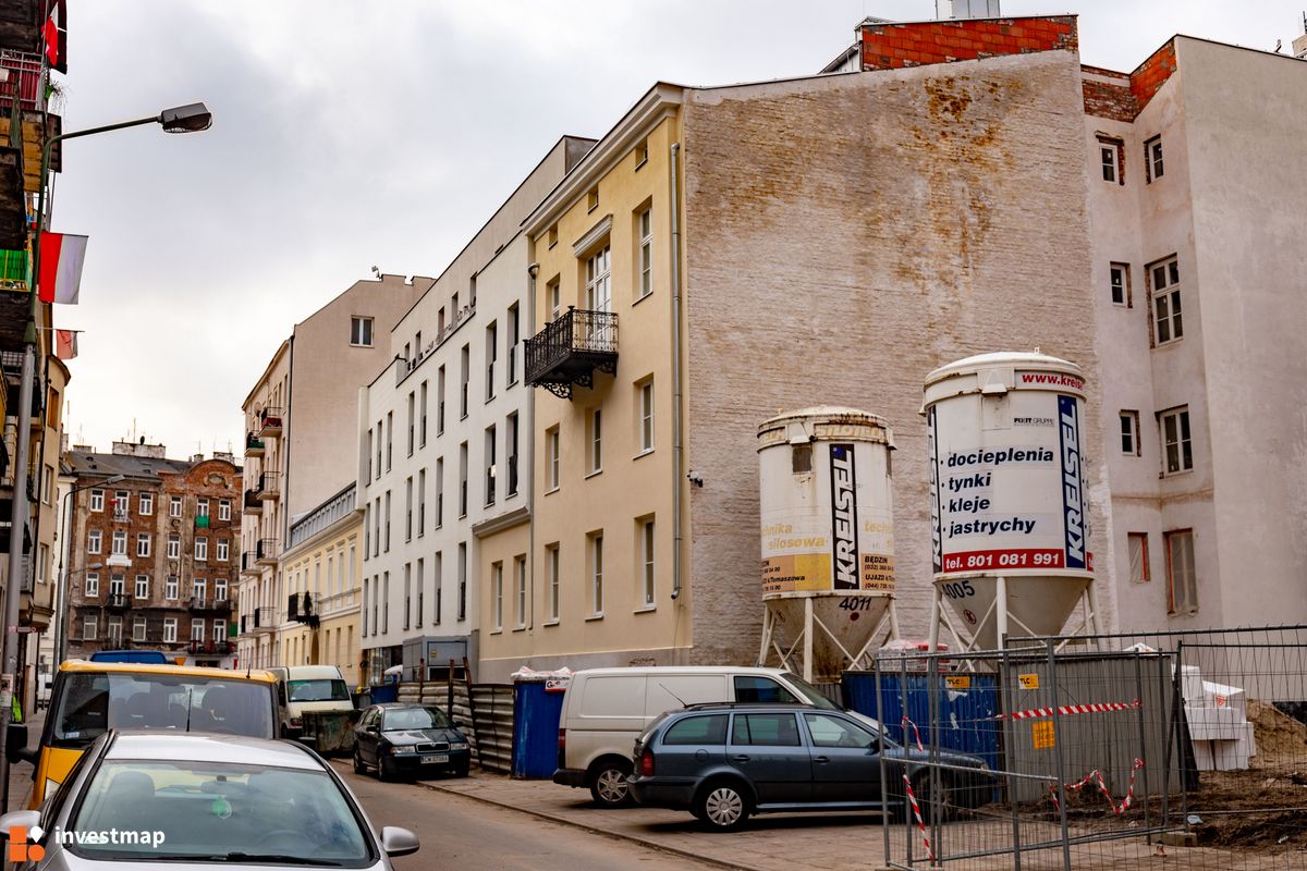 Zdjęcie [Warszawa] Remont kamienicy Mała 3 fot. Jakub Zazula 