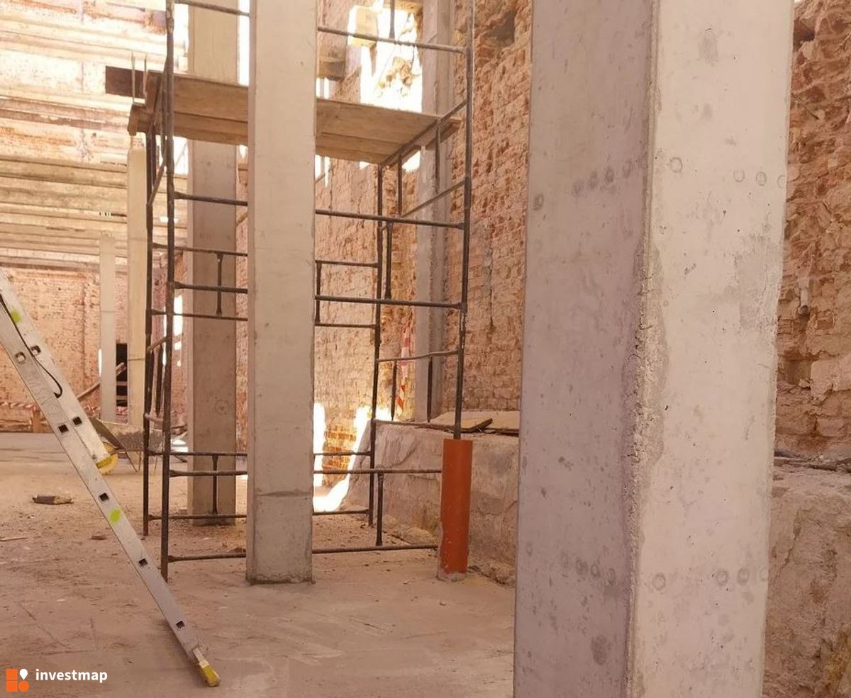 Zdjęcie Apartamentowiec, ul. Piotrkowska 96 fot. Orzech 
