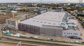 Nowa hala już działa. Postępy przy rozbudowie kompleksu AMBEREXPO w Gdańsku [FILM+ZDJĘCIA]