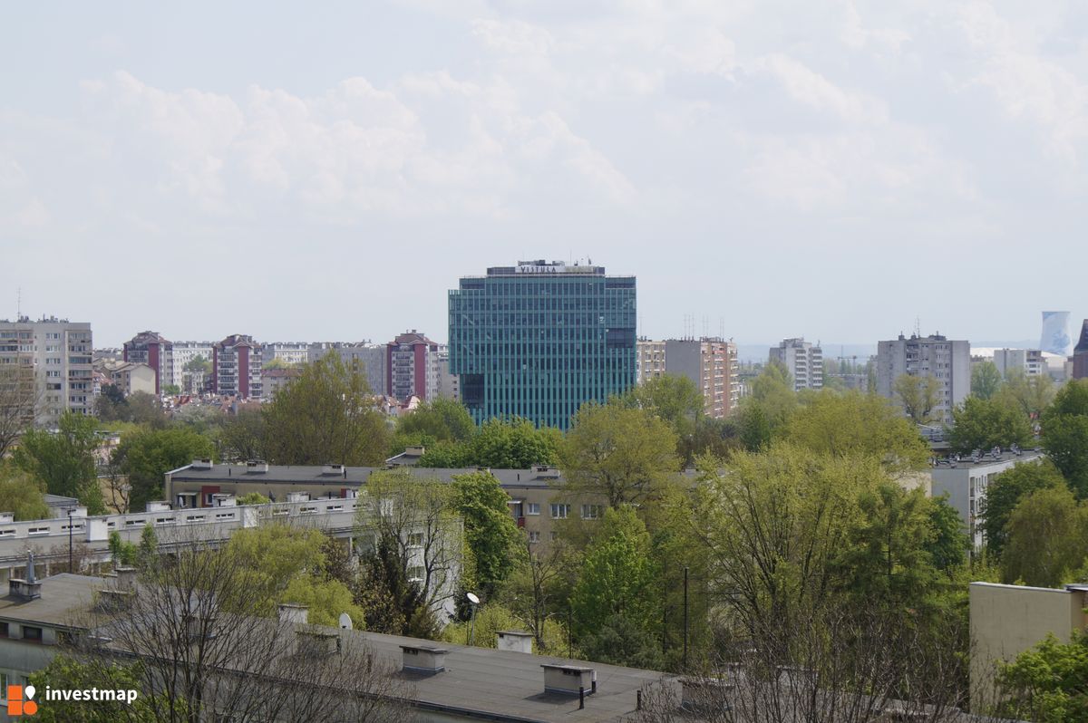 Zdjęcie Pilot Tower fot. Damian Daraż 