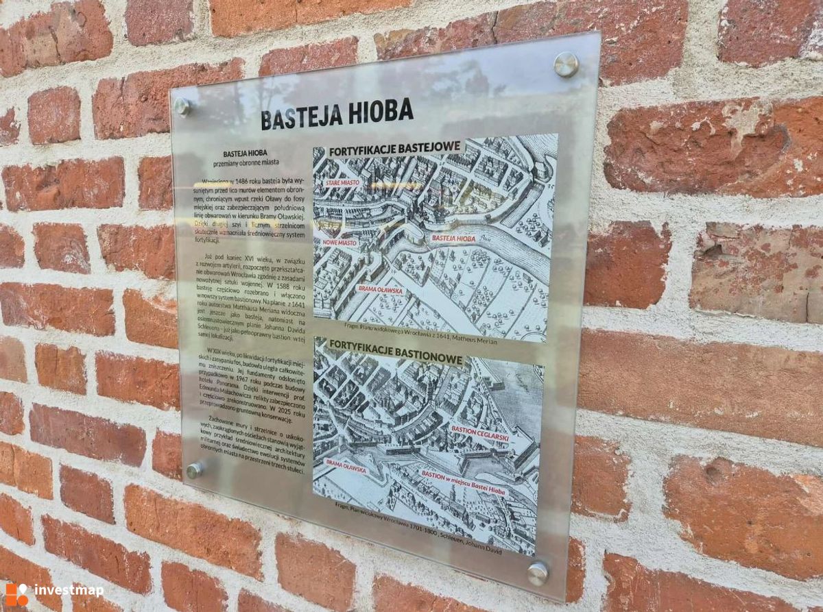 Zdjęcie Basteja Hioba fot. Orzech 