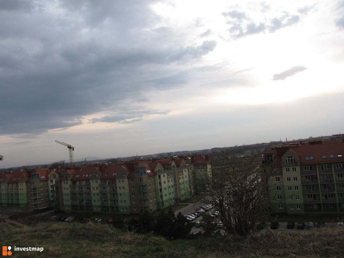 Zdjęcie [Wrocław] Osiedle "Zielone Wzgórze", ul. Srebrnogórska fot. zibo87 