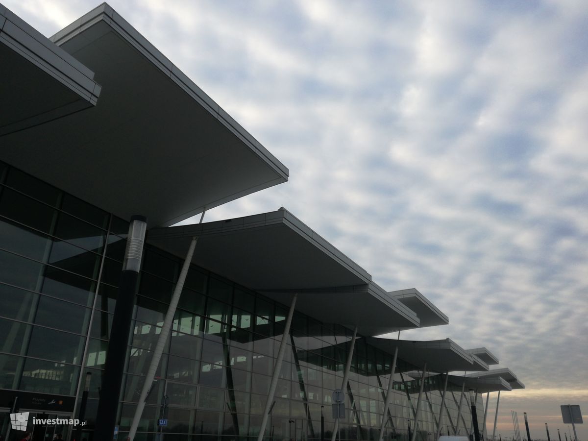 Zdjęcie [Wrocław] Rozbudowa terminala i nowy port lotniczy fot. Jan Augustynowski