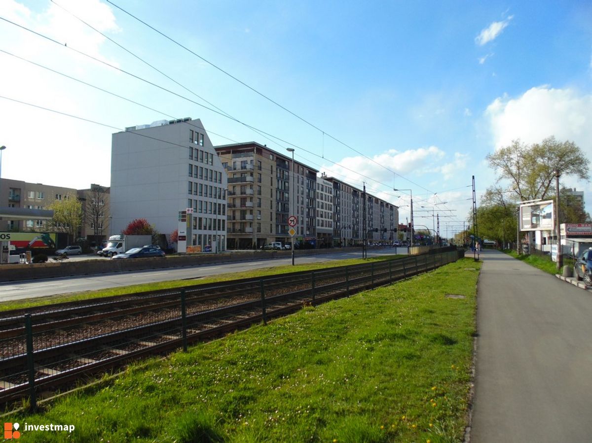 Zdjęcie [Kraków] Budynek Biurowy, ul. Kapelanka 12 fot. Damian Daraż 
