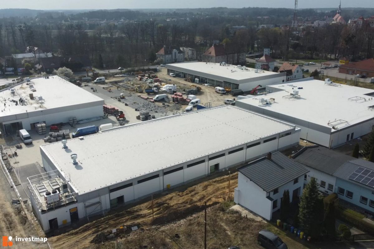 Zdjęcie Park Handlowy Niemodlin fot. Orzech 