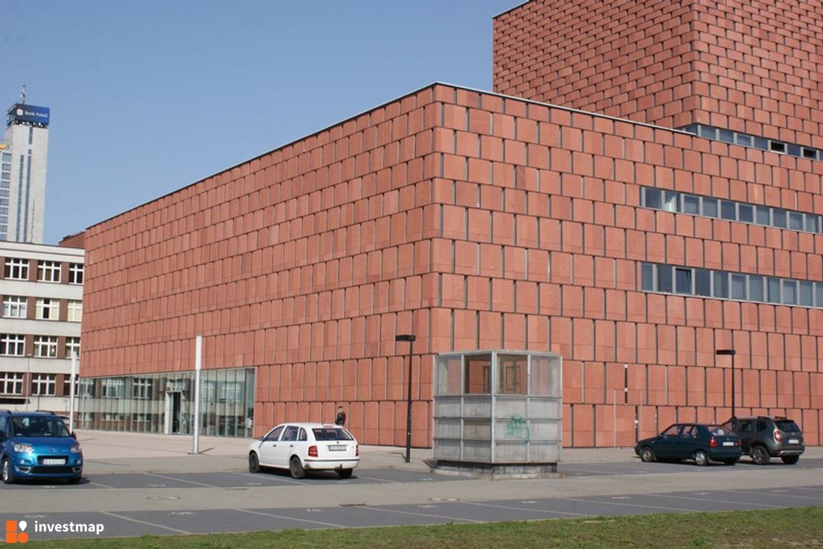 Zdjęcie [Katowice] Centrum Informacji Naukowej i Biblioteka Akademicka fot. Damian Daraż 