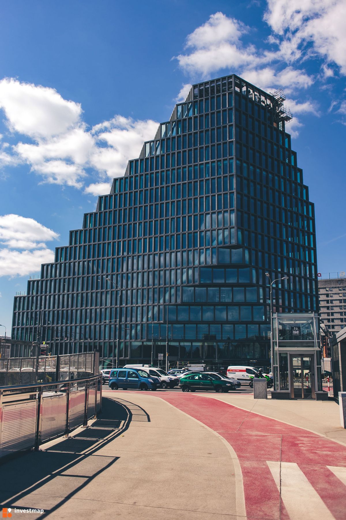 Zdjęcie [Poznań] Biurowiec "Bałtyk" 