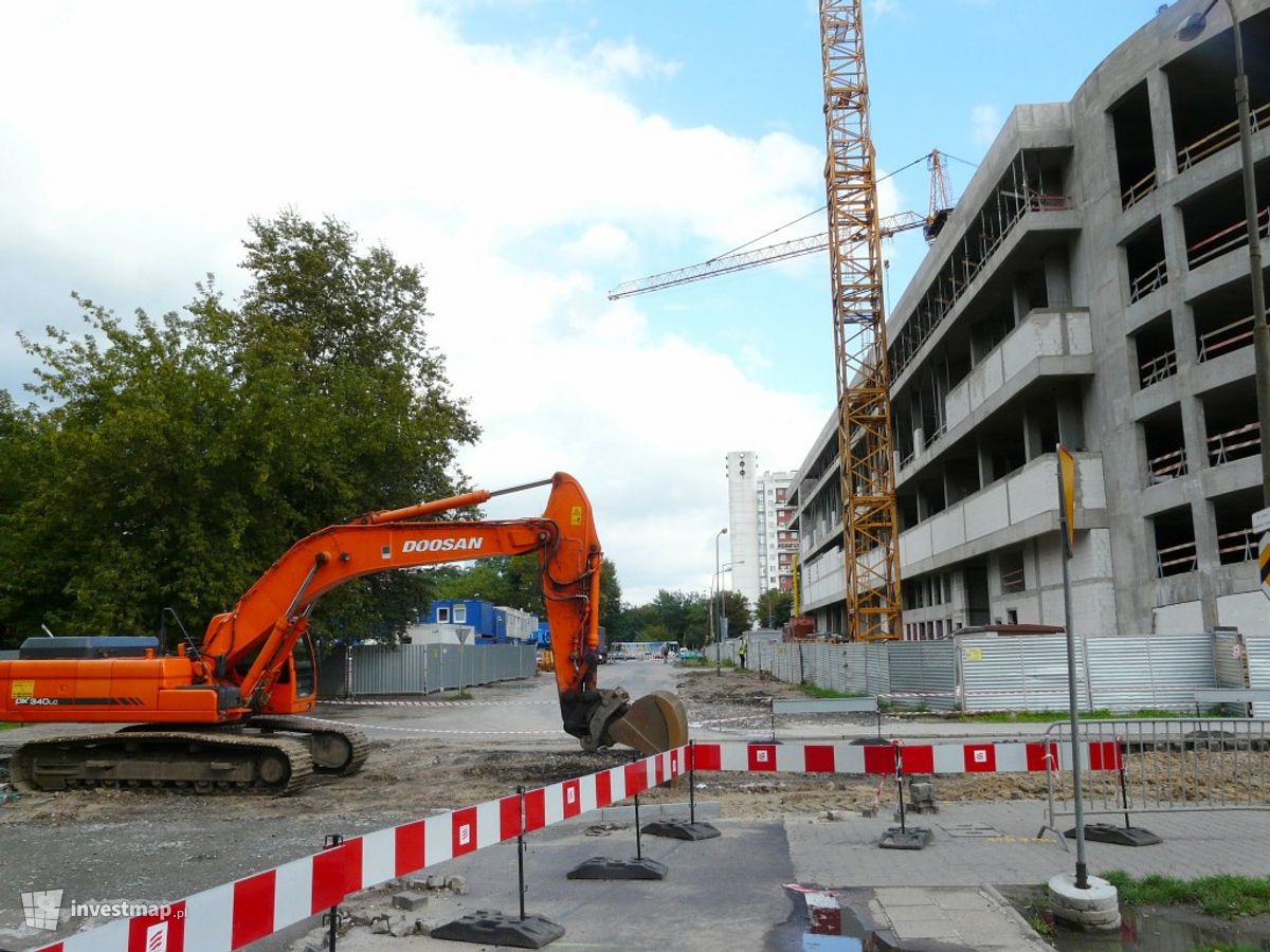 Zdjęcie [Wrocław-Krzyki] Przebudowa układu drogowego wokół Sky Tower fot. alsen strasse 67 