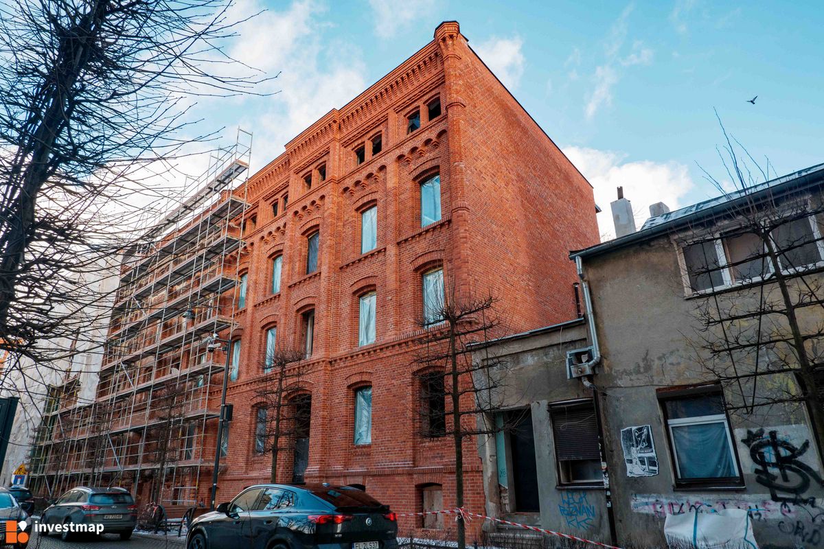 Zdjęcie Remont famuły, ul. Ogrodowa 24 fot. Jakub Zazula 