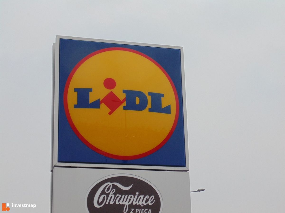 Zdjęcie Lidl, ul. Mogilska fot. Damian Daraż 