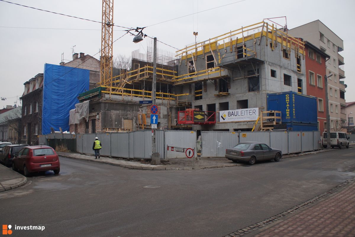 Zdjęcie [Kraków] Budynek Mieszkalny, ul. Różana 20 fot. Damian Daraż 