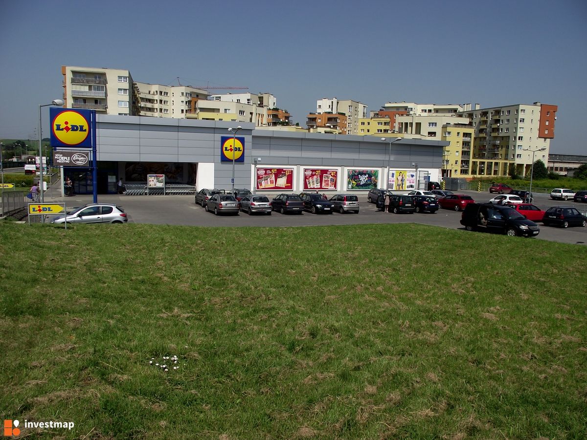 Zdjęcie [Kraków] Supermarket "Lidl" ul. Piasta Kołodzieja fot. Damian Daraż 