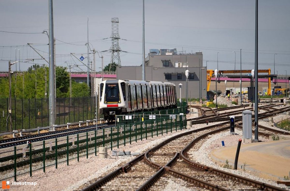 Zdjęcie II linia metra (M2) fot. Orzech 