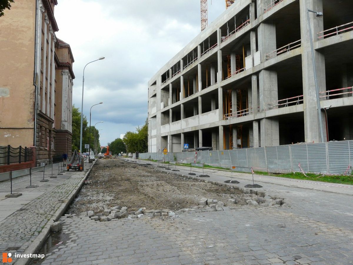 Zdjęcie [Wrocław-Krzyki] Przebudowa układu drogowego wokół Sky Tower fot. alsen strasse 67 