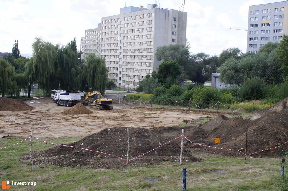 Zdjęcie [Kraków] Parking, ul. Skarżyńskiego fot. Damian Daraż 