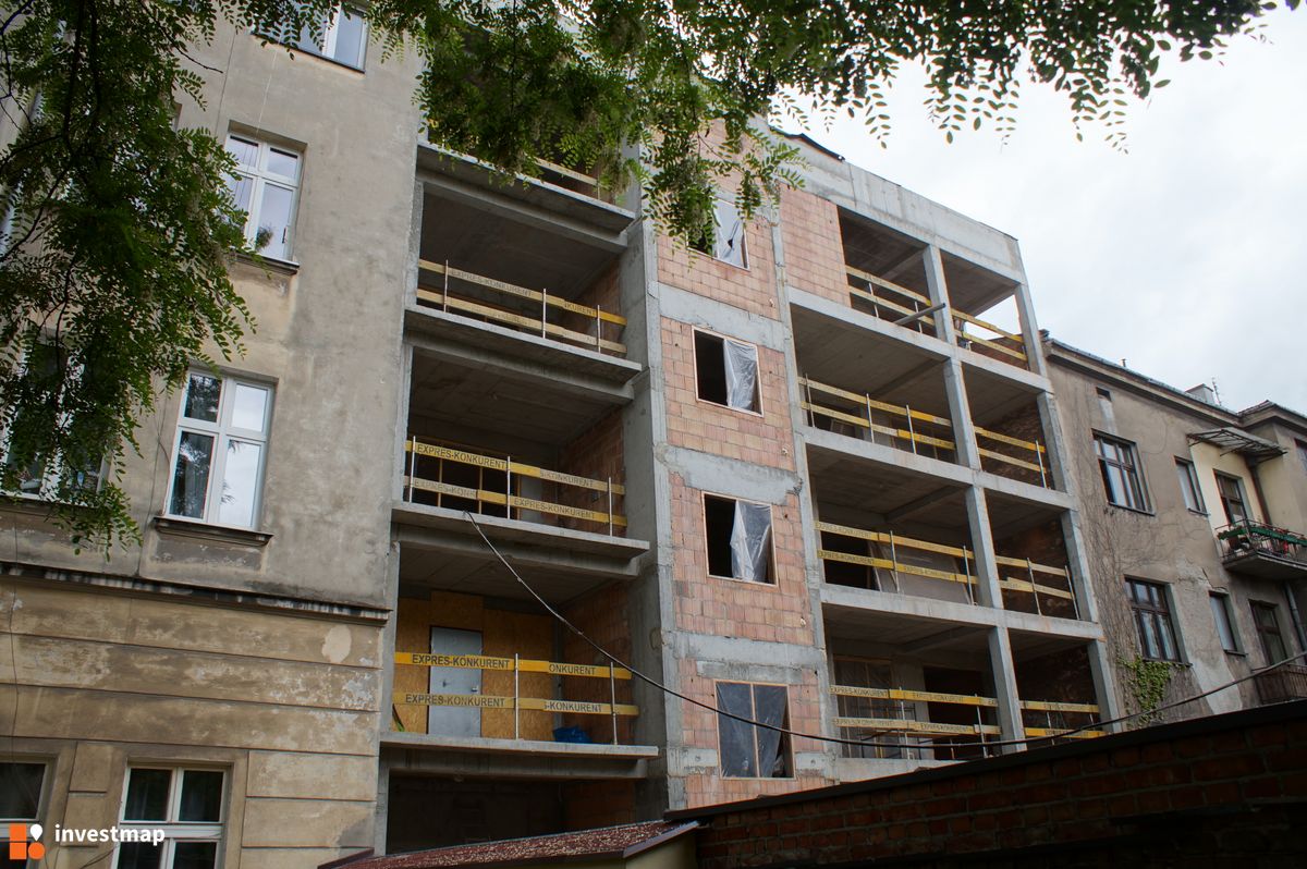 Zdjęcie [Kraków] Budynek Mieszkalny, ul. Skwerowa 32 fot. Damian Daraż 