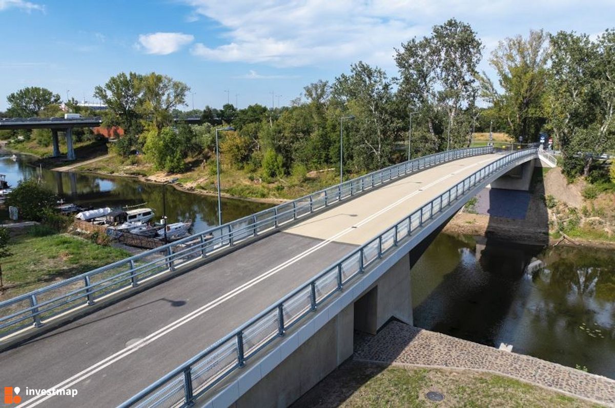 Zdjęcie Kładka pieszo-rowerowa nad Portem Czerniakowskim fot. Orzech 